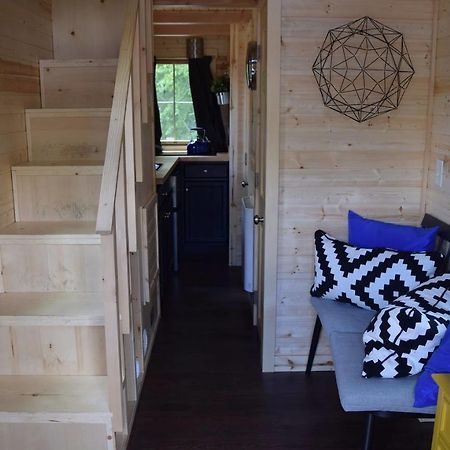 Tuxbury Pond Camping Resort Tiny House Henry South Hampton Exterior photo