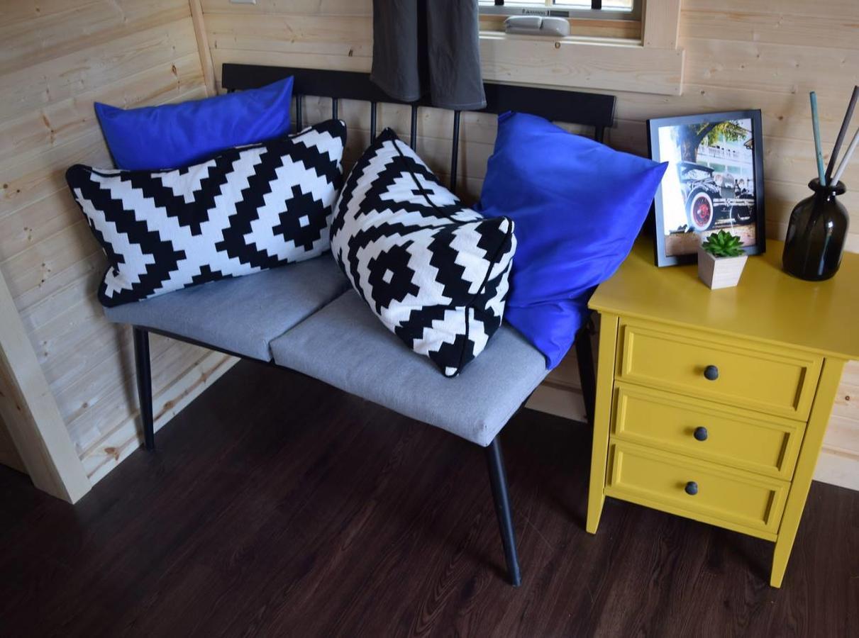 Tuxbury Pond Camping Resort Tiny House Henry South Hampton Exterior photo